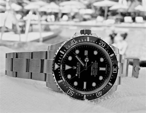 come cambiare lunetta ad un rolex sea dweller|rolex saturation diving.